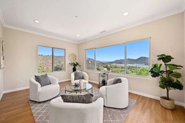 20227 Ash Ln, Escondido, CA 92029