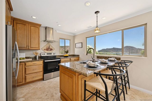 20227 Ash Ln, Escondido, CA 92029