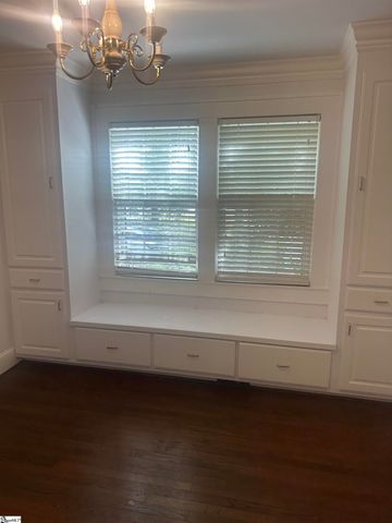 1107 Roper Mountain Road, Greenville, SC 29615