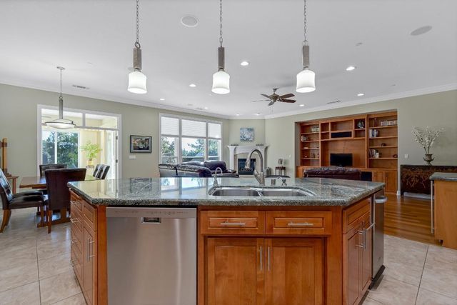 3685 Wimbledon Drive, Redding, CA 96002