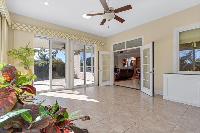 3685 Wimbledon Drive, Redding, CA 96002