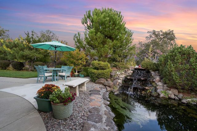 3685 Wimbledon Drive, Redding, CA 96002