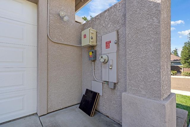 3685 Wimbledon Drive, Redding, CA 96002