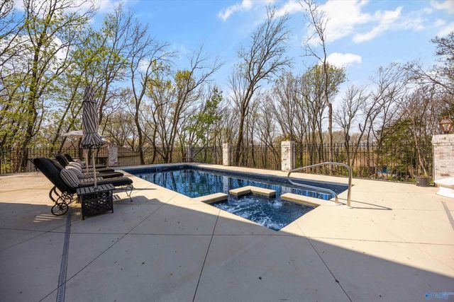 2708 Boulder Circle, Huntsville, AL 35801