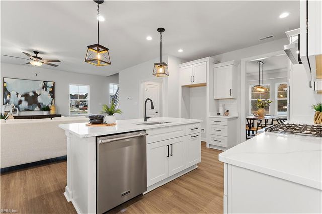 2508 S Battlefield BLVD, Chesapeake, VA 23322