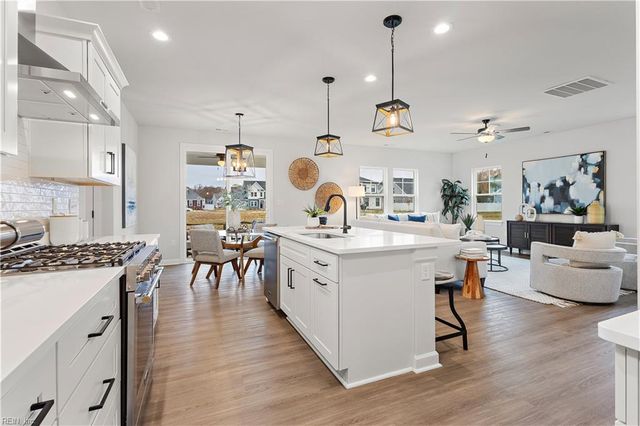 2508 S Battlefield BLVD, Chesapeake, VA 23322