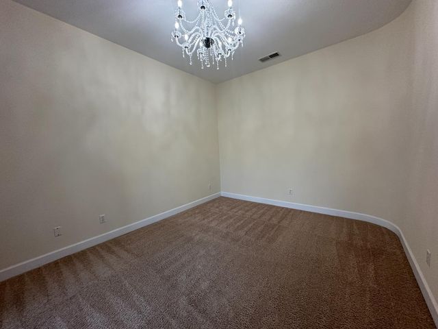 205 Hawkcrest Cir, Sacramento, CA 95835