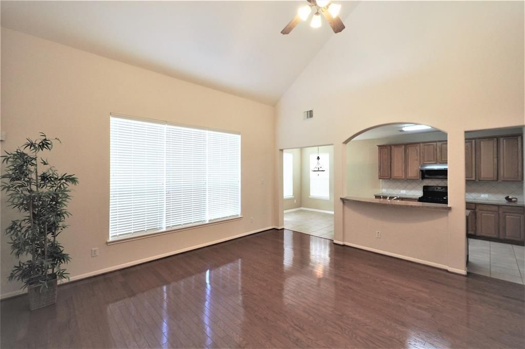 6110 Barkermist Lane, Katy, TX 77450