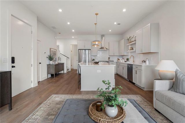 919 Hughley Circle SE 72, Atlanta, GA 30316