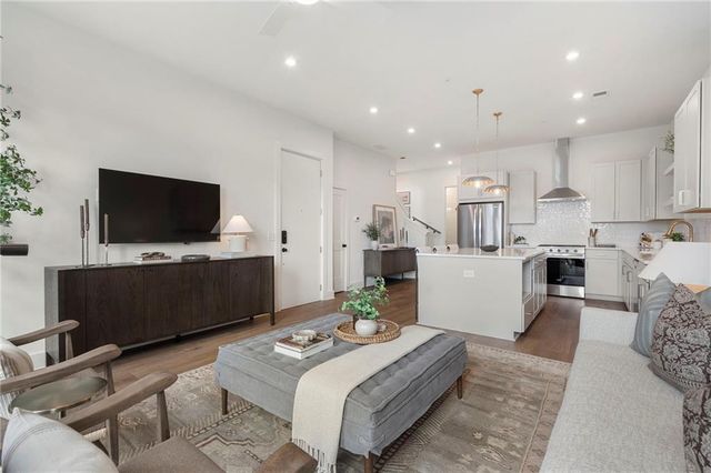 919 Hughley Circle SE 72, Atlanta, GA 30316