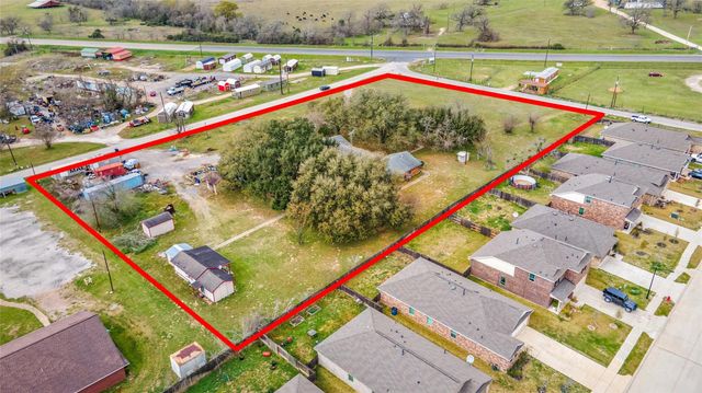 9418 County Road 423, Navasota, TX 77868