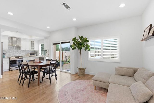 1052 Larry Court, Newbury Park, CA 91320