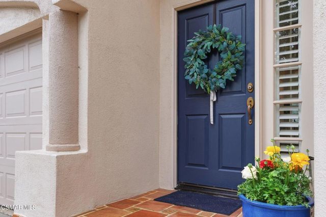 1052 Larry Court, Newbury Park, CA 91320