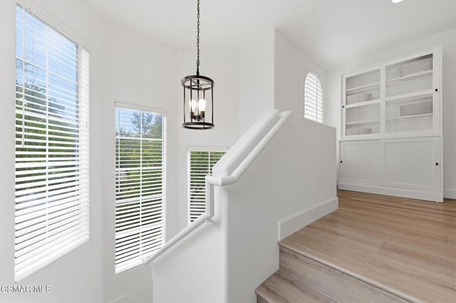 1052 Larry Court, Newbury Park, CA 91320