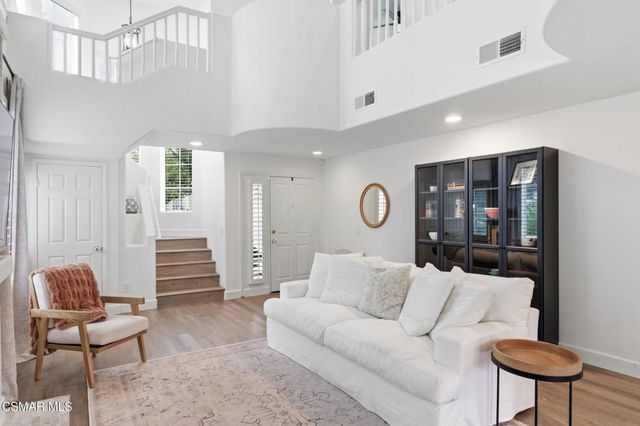 1052 Larry Court, Newbury Park, CA 91320