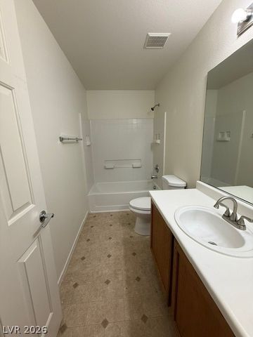 6249 Humus Avenue, Las Vegas, NV 89139