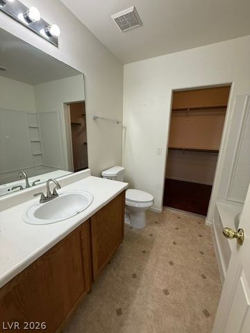 6249 Humus Avenue, Las Vegas, NV 89139