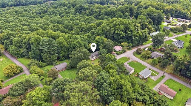 106 N Arlington Avenue, Jonesville, NC 28642