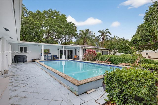 19745 SW 244th St, Homestead, FL 33031