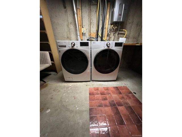 11991 E Cornell Cir, Aurora, CO 80014