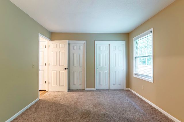 328 Elliot Wood Place, Fort Wayne, IN 46804