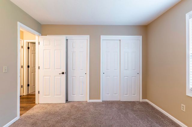 328 Elliot Wood Place, Fort Wayne, IN 46804