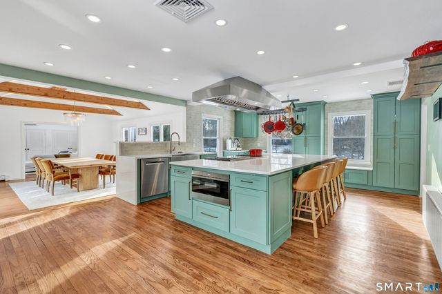 7 Birch Hill Road, Weston, CT 06883