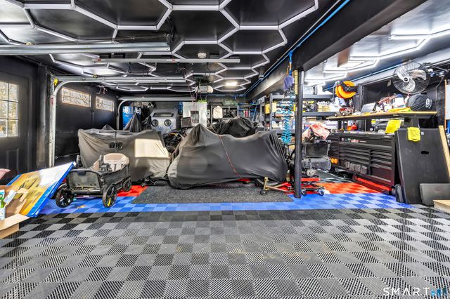 7 Birch Hill Road, Weston, CT 06883