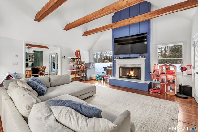 7 Birch Hill Road, Weston, CT 06883