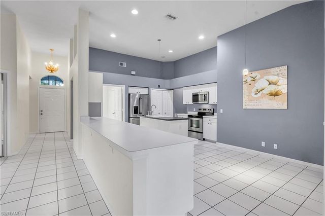 22203 Seashore CIR, Estero, FL 33928