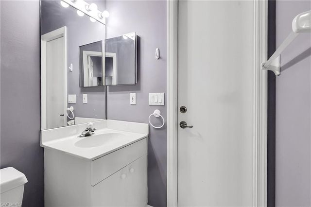 22203 Seashore CIR, Estero, FL 33928