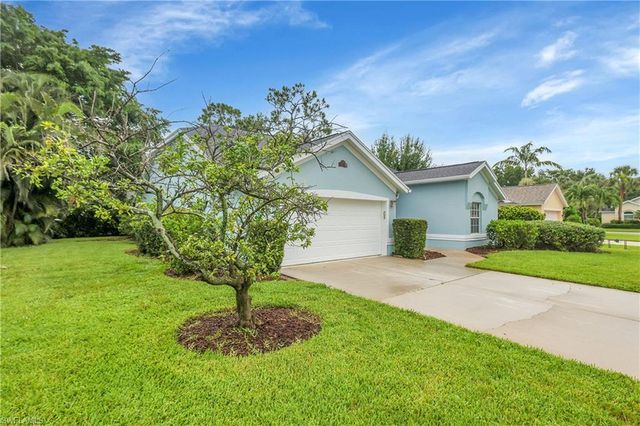 22203 Seashore CIR, Estero, FL 33928