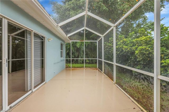 22203 Seashore CIR, Estero, FL 33928