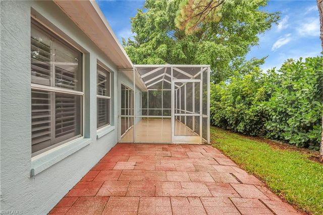 22203 Seashore CIR, Estero, FL 33928