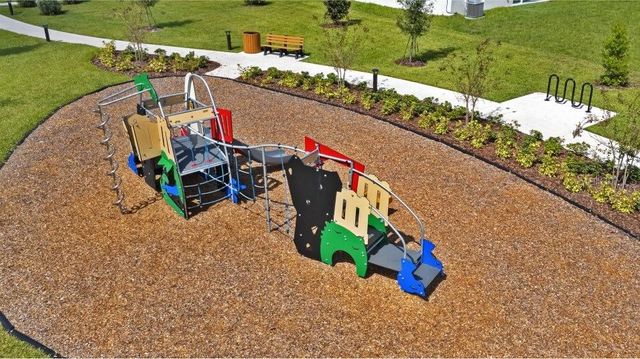 2194 LASSO LOOP, Eagle Lake, FL 33839