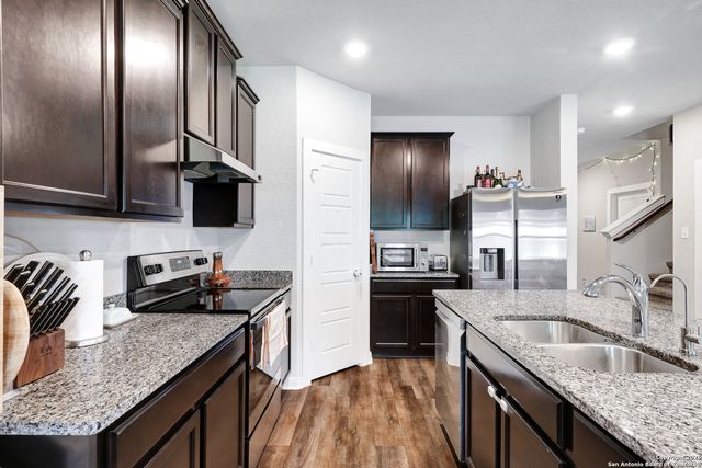 6803 EMERALD VALLEY, San Antonio, TX 78242