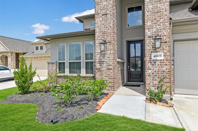 4905 Finns Landing Street, League City, TX 77573