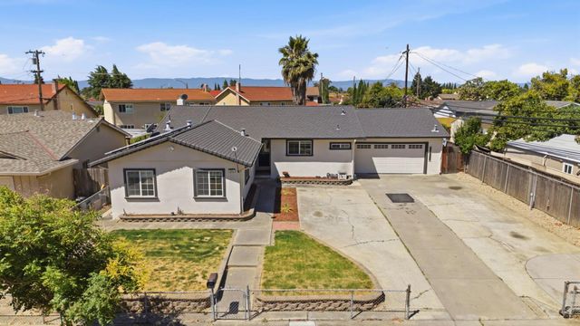 693 Bedivere Drive, San Jose, CA 95127