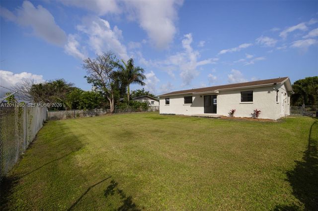 29935 SW 143rd Ct, Homestead, FL 33033