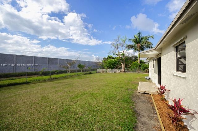 29935 SW 143rd Ct, Homestead, FL 33033