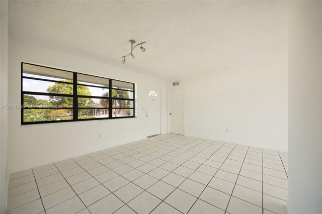 29935 SW 143rd Ct, Homestead, FL 33033
