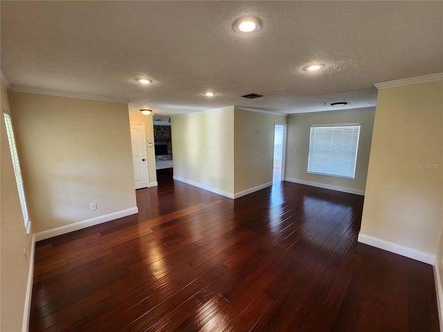 2403 STONEHILL AVENUE, Valrico, FL 33594