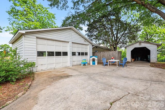 250 Halyburton Street NE, Concord, NC 28025