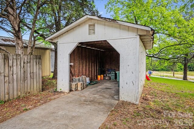 250 Halyburton Street NE, Concord, NC 28025