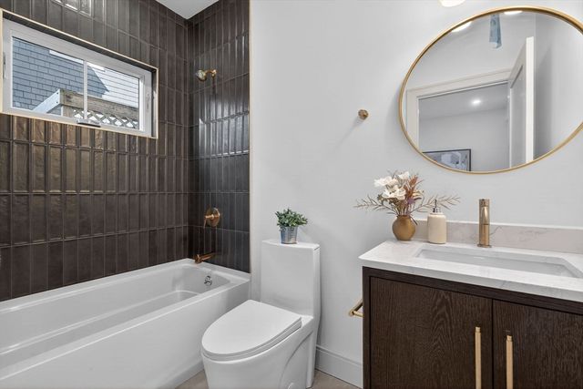 202 Powder House Blvd 1, Somerville, MA 02144