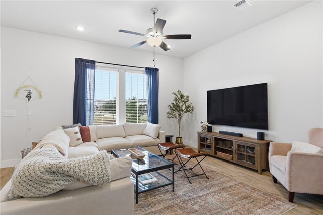 8100 Corrigan PASS, Austin, TX 78744