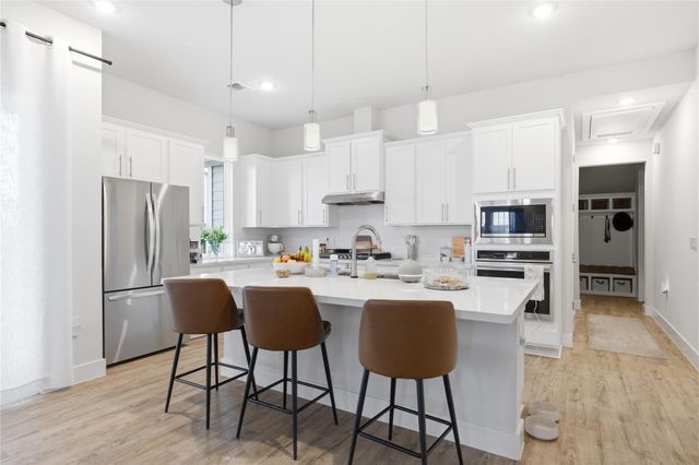 8100 Corrigan PASS, Austin, TX 78744