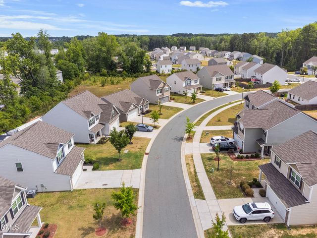 116 Brisk Drive, Zebulon, NC 27597