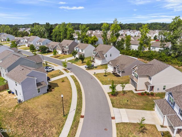 116 Brisk Drive, Zebulon, NC 27597