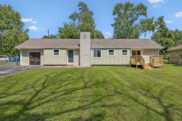 1158 Woodvale Dr, Gallatin, TN 37066
